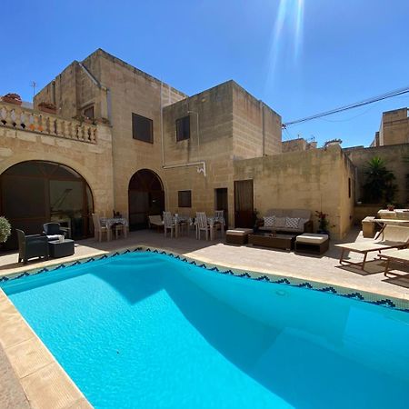 A La Maison B&B Xagħra Eksteriør billede