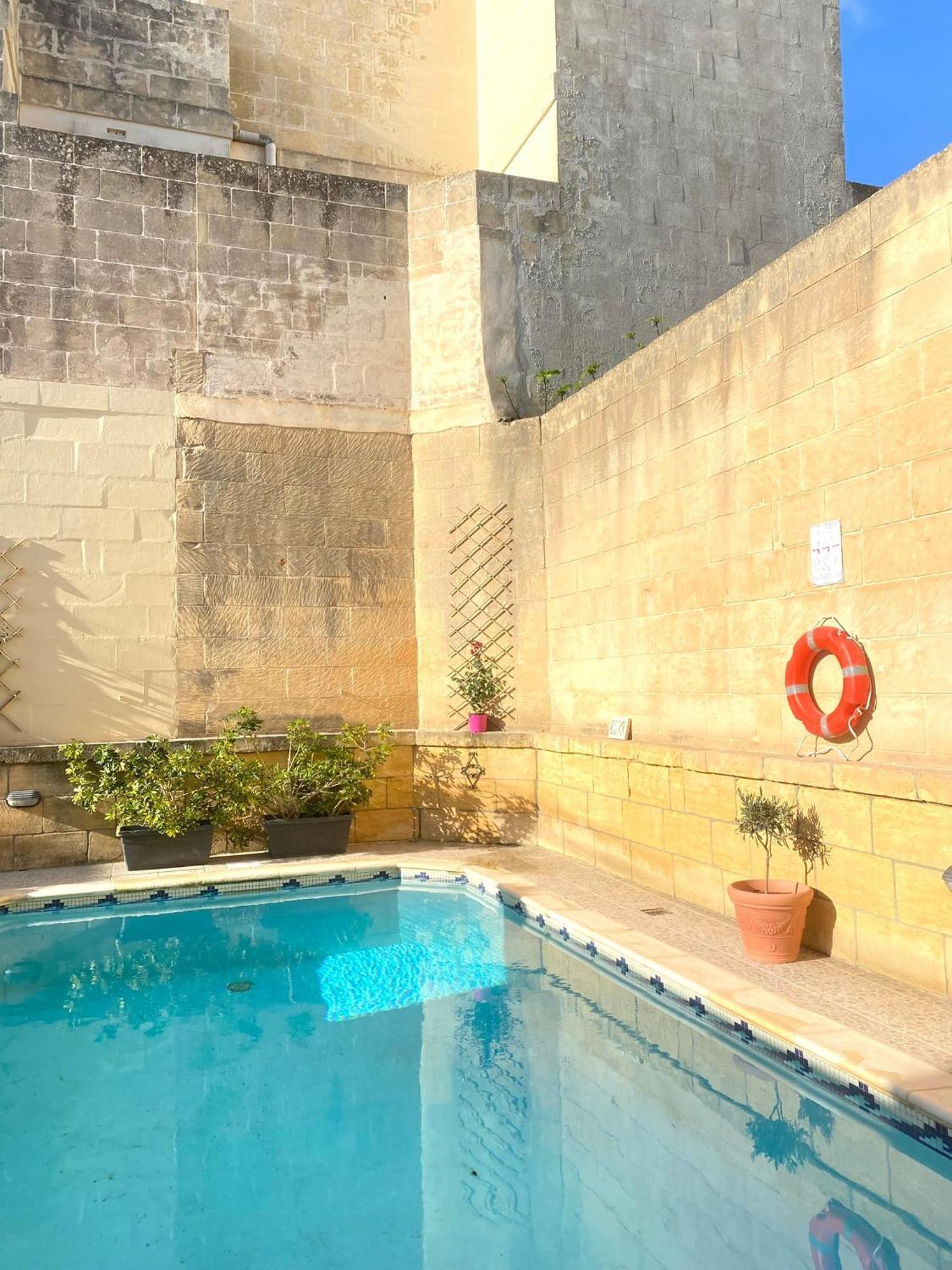 A La Maison B&B Xagħra Eksteriør billede