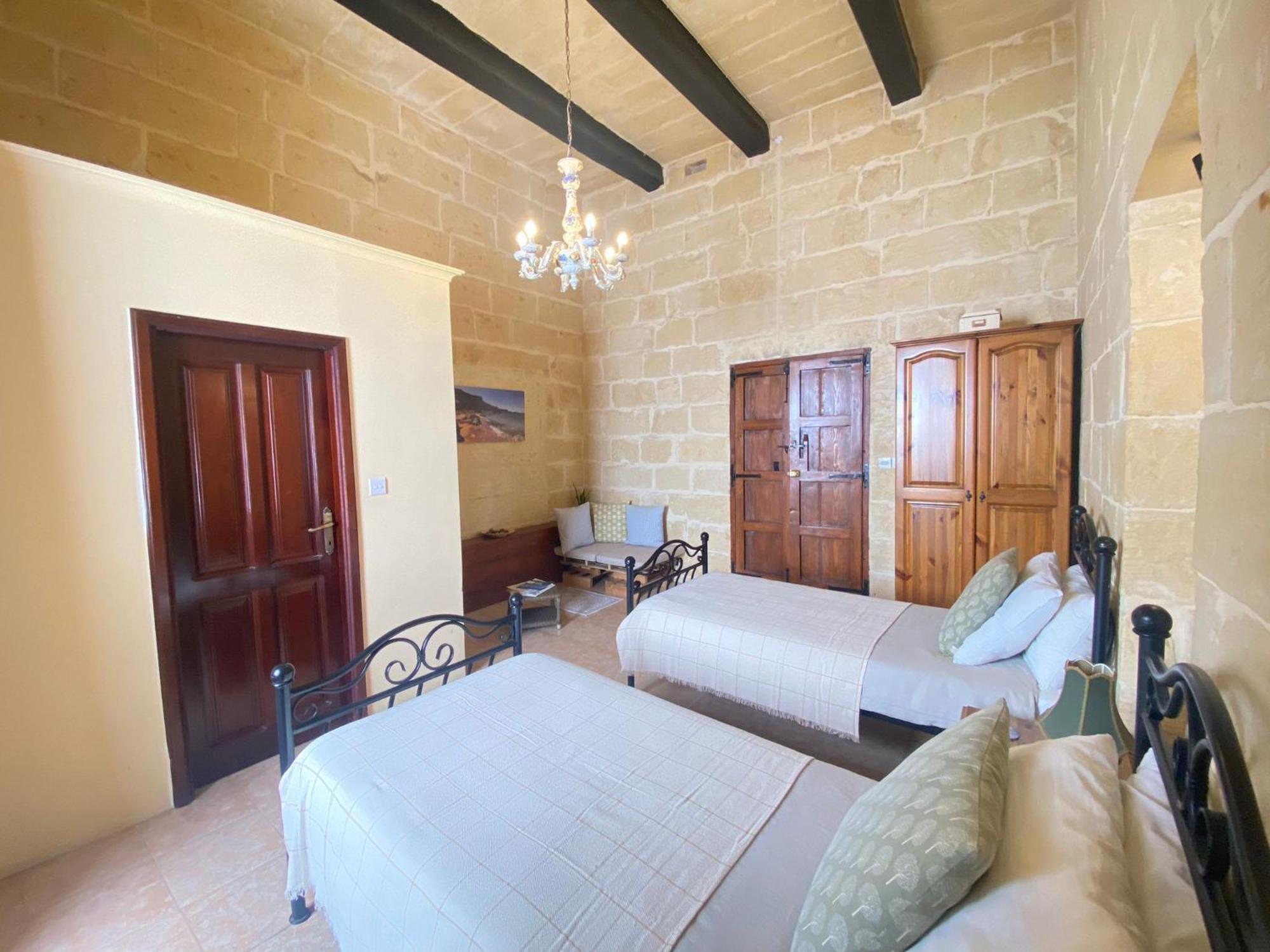 A La Maison B&B Xagħra Eksteriør billede