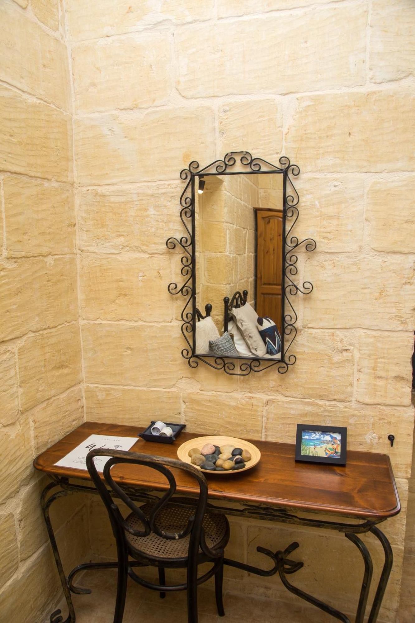 A La Maison B&B Xagħra Eksteriør billede