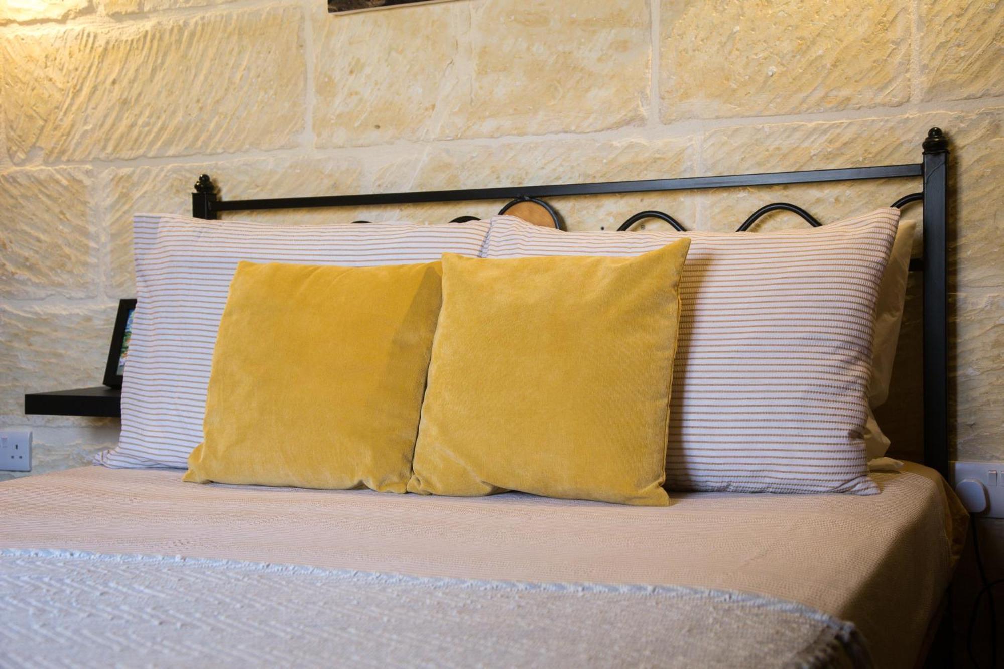 A La Maison B&B Xagħra Eksteriør billede